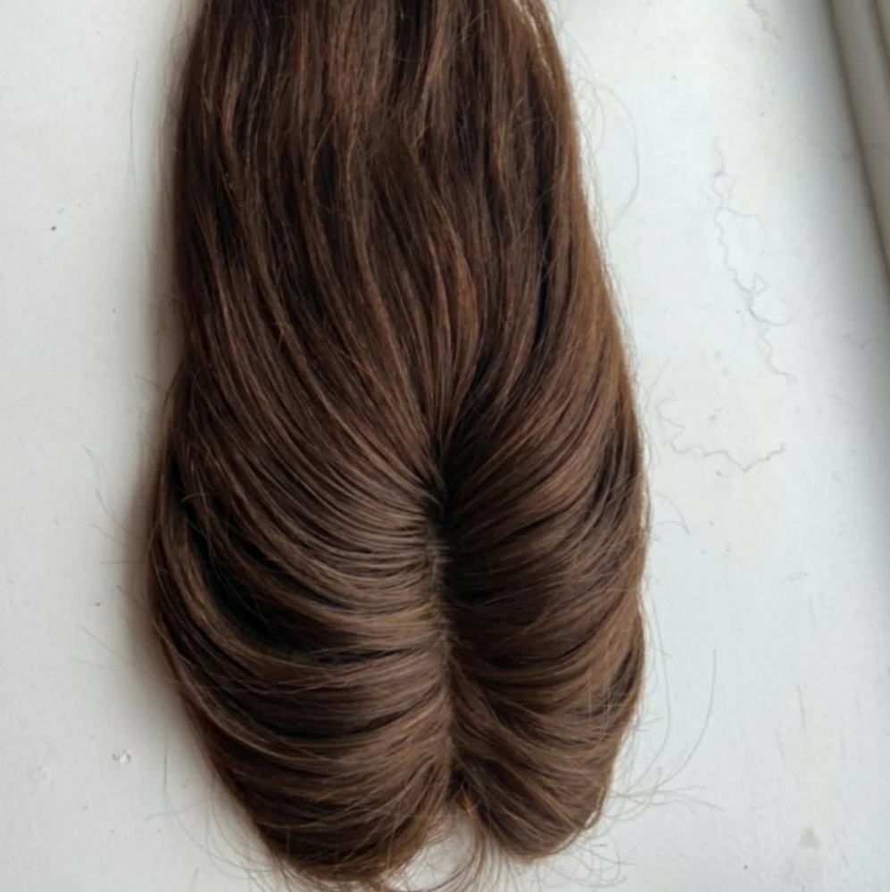 Human hair topper